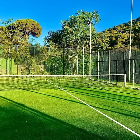 Ξενοδοχείο με διαμερίσματα Residential Villaggio Innamorata 3*