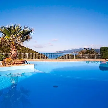 Apartmanhotel Residential Villaggio Innamorata 3*