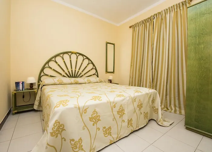 Residential Villaggio Innamorata מלון דירות 3*