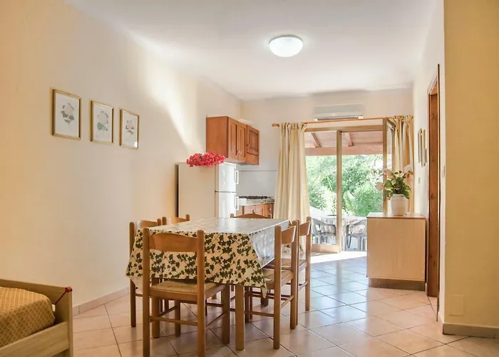 Residential Villaggio Innamorata מלון דירות קאפוליברי