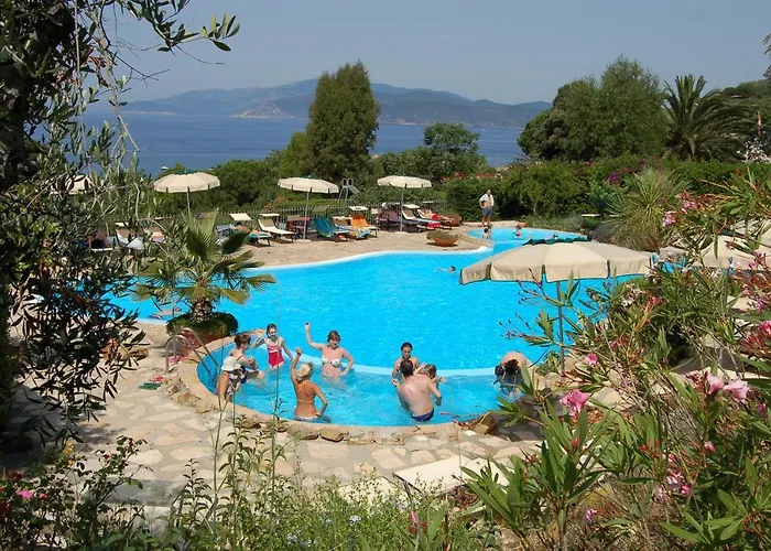 Residential Villaggio Innamorata קאפוליברי